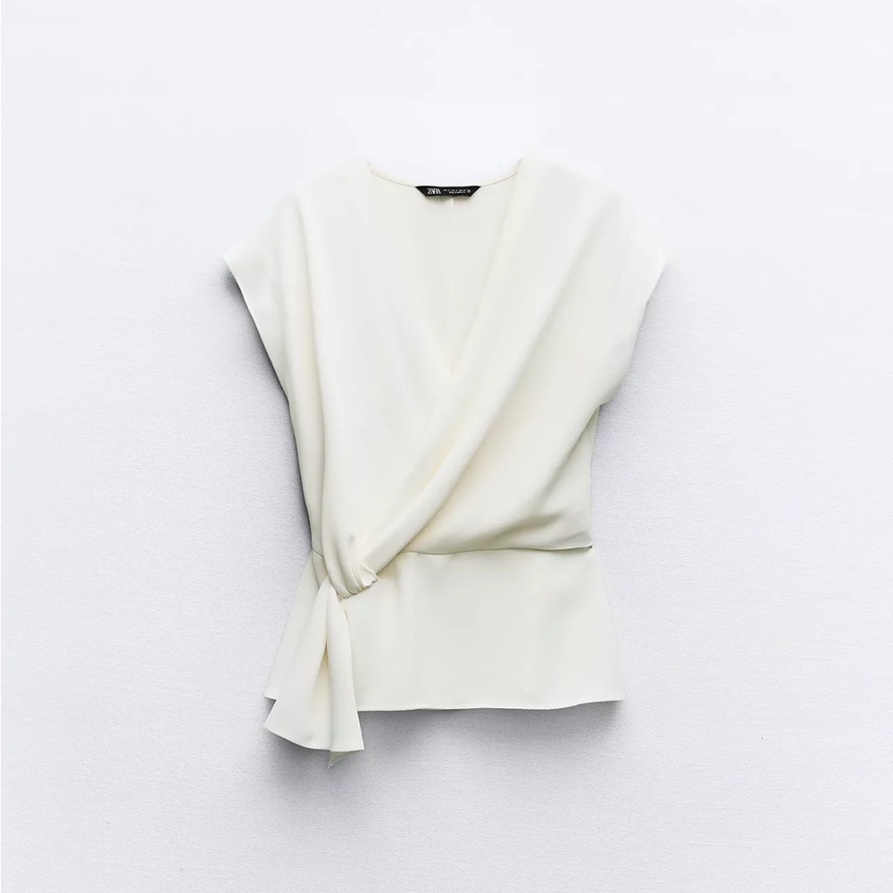Zara Knotted crepe top